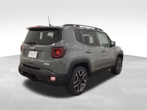 More photos of 2021 Jeep Renegade Latitude at Gregg Young Hortonville Ford, WI