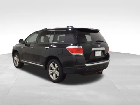 Another view of 2013 Toyota Highlander Limited for sale in Hortonville, WI at Gregg Young Hortonville Ford