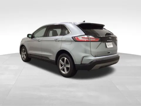 Another view of 2022 Ford Edge SEL for sale in Hortonville, WI at Gregg Young Hortonville Ford