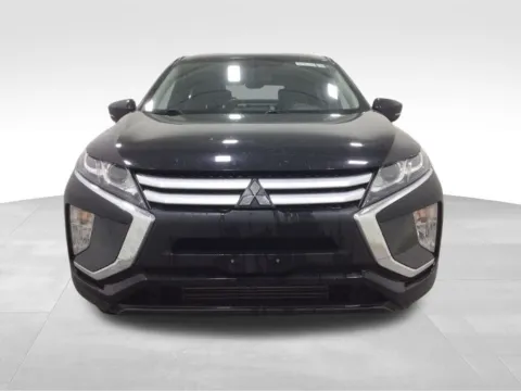 More photos of 2019 Mitsubishi Eclipse Cross ES at Gregg Young Hortonville Ford, WI