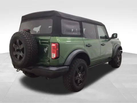 More photos of 2023 Ford Bronco Black Diamond at Gregg Young Hortonville Ford, WI