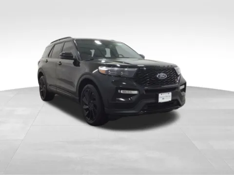 More photos of 2022 Ford Explorer ST at Gregg Young Hortonville Ford, WI
