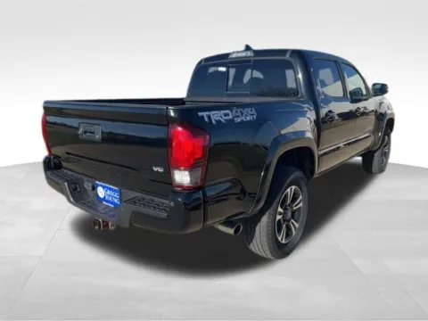 More photos of 2018 Toyota Tacoma TRD Sport at Gregg Young Toyota of Ottumwa, IA