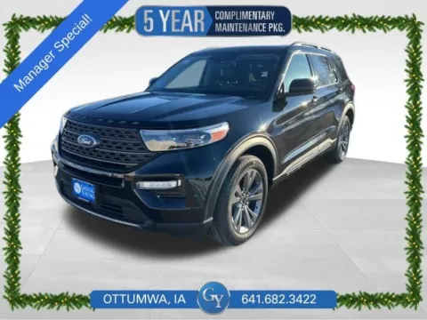 Black 2022 Ford Explorer XLT for sale in Ottumwa, IA
