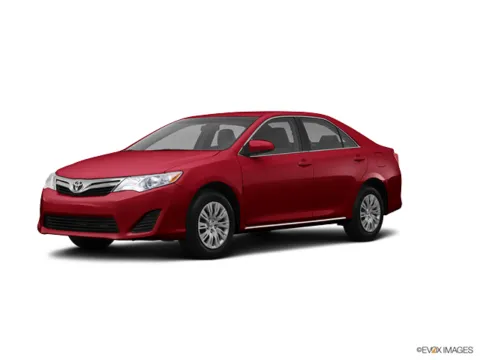 Red 2013 Toyota Camry L for sale in Ottumwa, IA