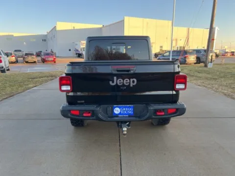 More photos of 2021 Jeep Gladiator Rubicon at Gregg Young Toyota of Ottumwa, IA