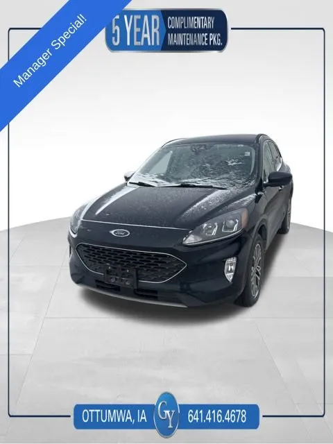 Blue 2021 Ford Escape SEL for sale in Ottumwa, IA