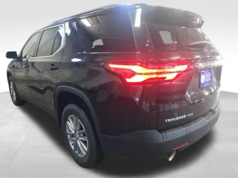 More photos of 2023 Chevrolet Traverse LT at Gregg Young Toyota of Ottumwa, IA