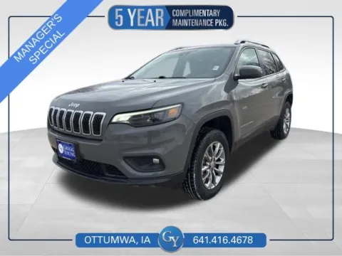 Gray 2021 Jeep Cherokee Latitude Lux for sale in Ottumwa, IA
