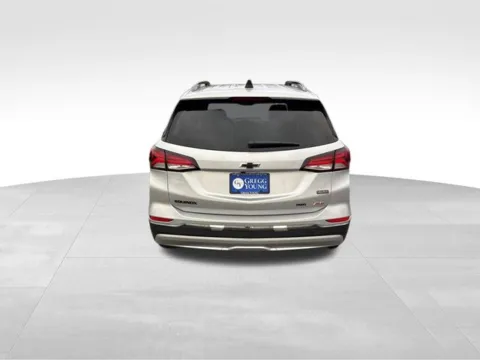 More photos of 2022 Chevrolet Equinox RS at Gregg Young Toyota of Ottumwa, IA