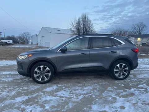 Photos of 2024 Ford Escape Platinum for sale in Ottumwa, IA at Gregg Young Toyota of Ottumwa