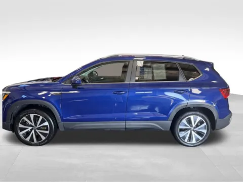 Another view of 2023 Volkswagen Taos 1.5T SE for sale in Ottumwa, IA at Gregg Young Toyota of Ottumwa