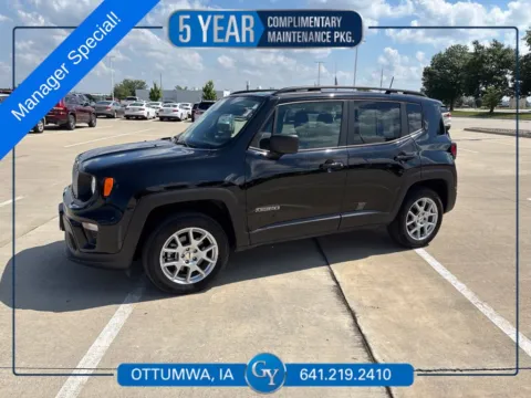 Black 2022 Jeep Renegade Latitude for sale in Ottumwa, IA