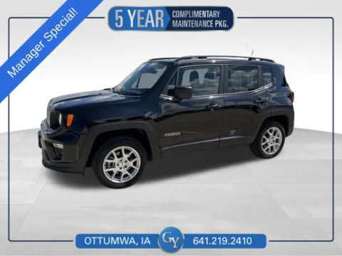 Black 2022 Jeep Renegade Latitude for sale in Ottumwa, IA