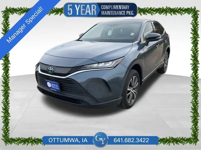 Green 2021 Toyota Venza LE for sale in Ottumwa, IA