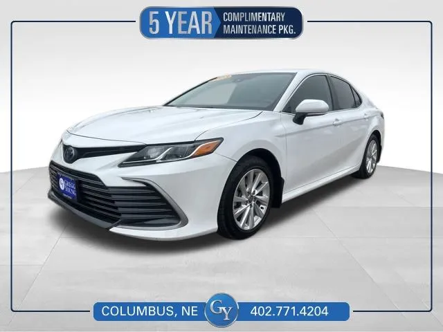 White 2023 Toyota Camry Hybrid LE for sale in Columbus, NE