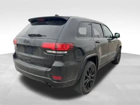 More photos of 2019 Jeep Grand Cherokee Altitude at Gregg Young Toyota of Columbus, NE