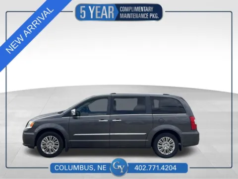 Unknown 2015 Chrysler Town & Country Limited for sale in Columbus, NE