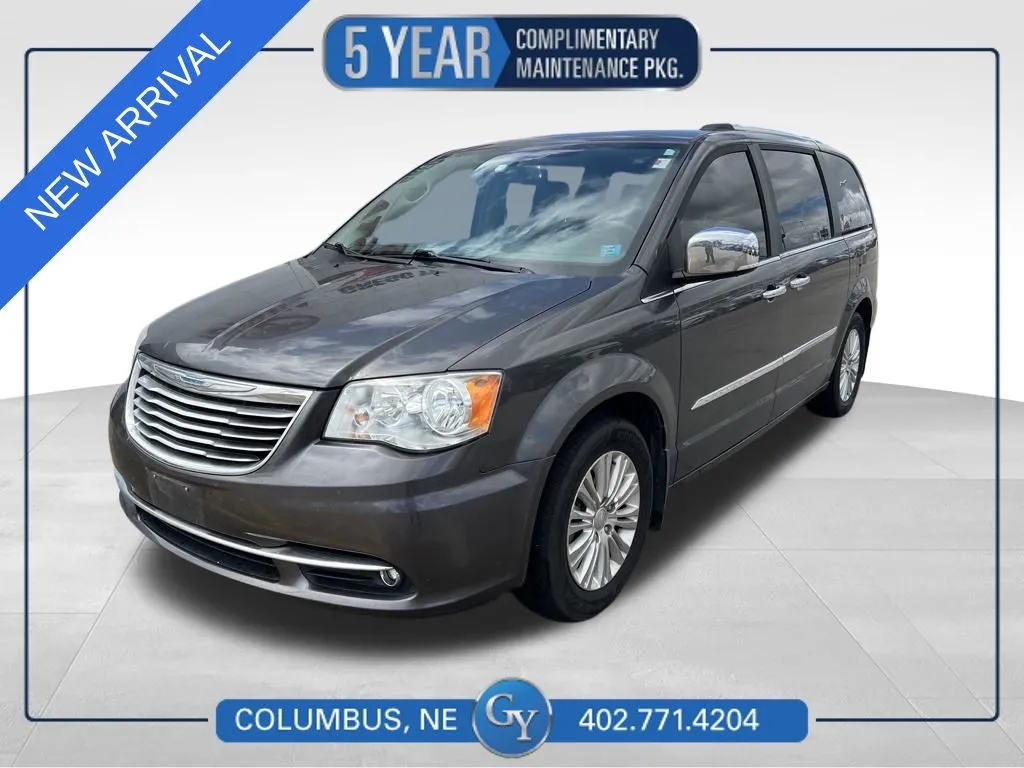 Unknown 2015 Chrysler Town & Country Limited for sale in Columbus, NE