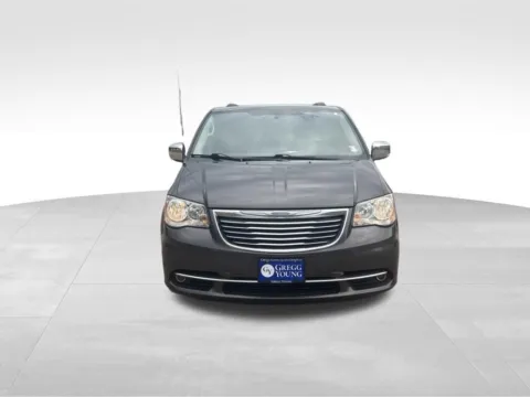 More photos of 2015 Chrysler Town & Country Limited at Gregg Young Toyota of Columbus, NE