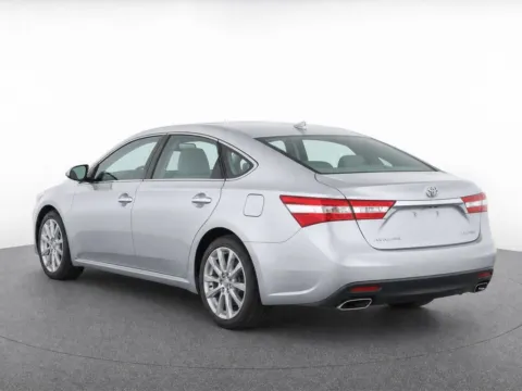More photos of 2013 Toyota Avalon at Gregg Young Toyota of Columbus, NE