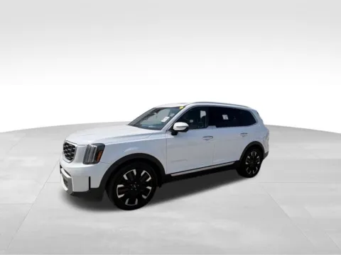 Photos of 2023 Kia Telluride SX for sale in Columbus, NE at Gregg Young Toyota of Columbus
