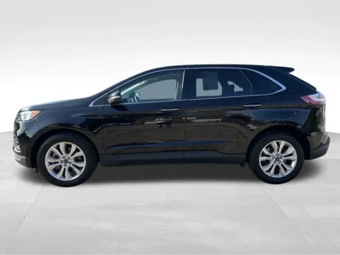 More photos of 2024 Ford Edge Titanium at Gregg Young Toyota of Columbus, NE