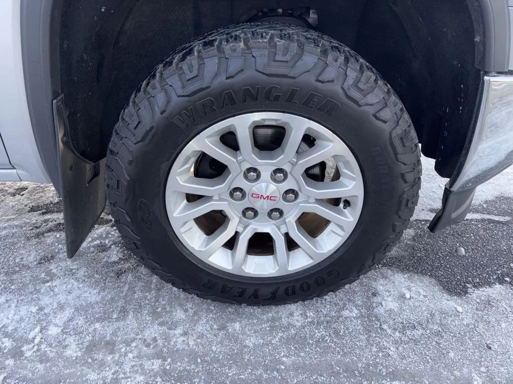 2015 Gmc Sierra 1500 SLE photo 4