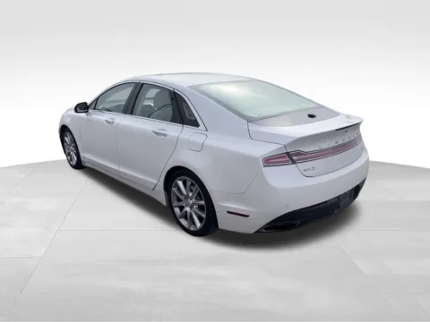 More photos of 2014 Lincoln MKZ at Gregg Young Automotive of Atlantic, IA