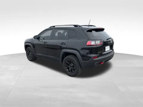 More photos of 2022 Jeep Cherokee Trailhawk at Gregg Young Chevrolet GMC Atlantic, IA