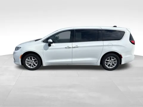 Another view of 2023 Chrysler Pacifica Touring L for sale in Atlantic, IA at Gregg Young Chevrolet GMC Atlantic