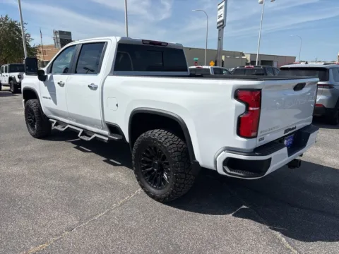 More photos of 2025 Chevrolet Silverado 2500HD LT at Gregg Young Automotive of Atlantic, IA