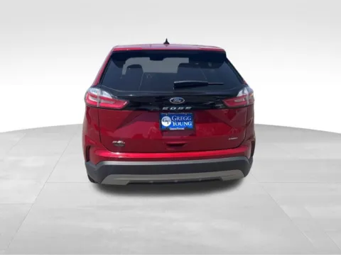 More photos of 2023 Ford Edge SEL at Gregg Young Chevrolet GMC Atlantic, IA