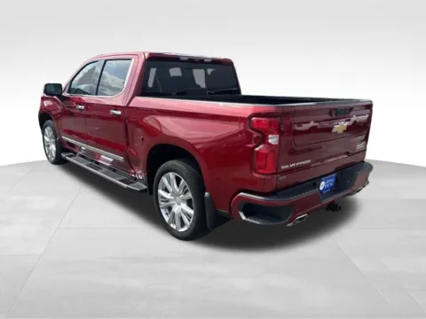 More photos of 2022 Chevrolet Silverado 1500 High Country at Gregg Young Chevrolet GMC Atlantic, IA