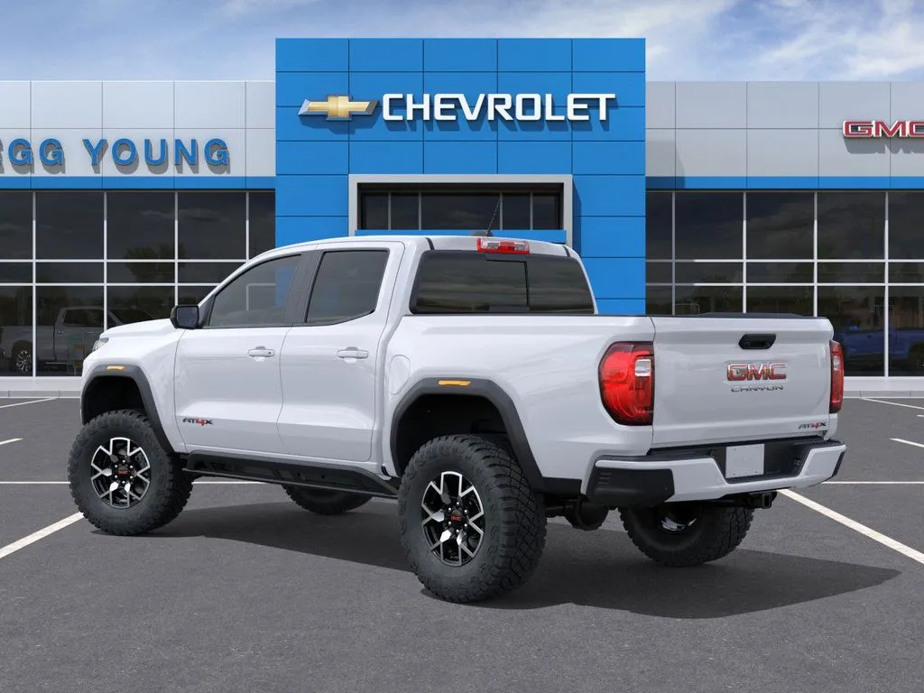 2025 Gmc Canyon AT4 photo 2