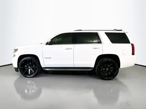 More photos of 2018 Chevrolet Tahoe Premier at CarLink Fort Myers, FL