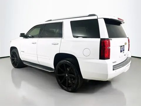 More photos of 2018 Chevrolet Tahoe Premier at CarLink Fort Myers, FL