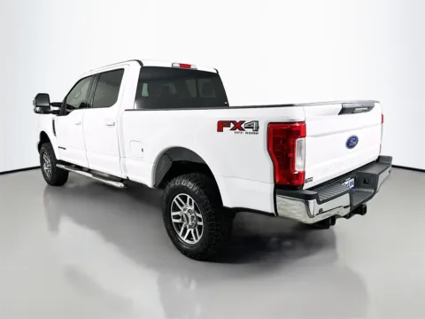 More photos of 2019 Ford F-250SD Lariat at CarLink Fort Myers, FL