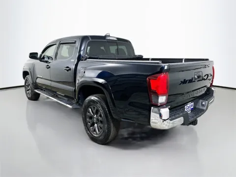More photos of 2019 Toyota Tacoma SR5 at CarLink Fort Myers, FL