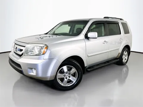 Another view of 2010 Honda Pilot EX-L for sale in Fort Myers, FL at CarLink Fort Myers