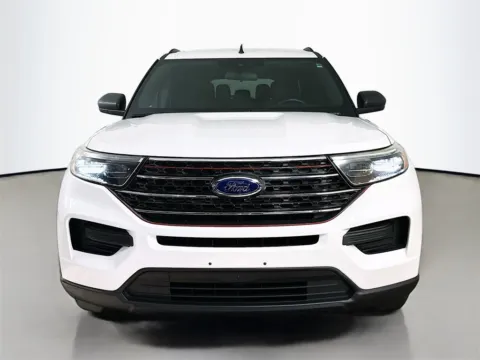 Photos of 2020 Ford Explorer XLT for sale in Fort Myers, FL at CarLink Fort Myers