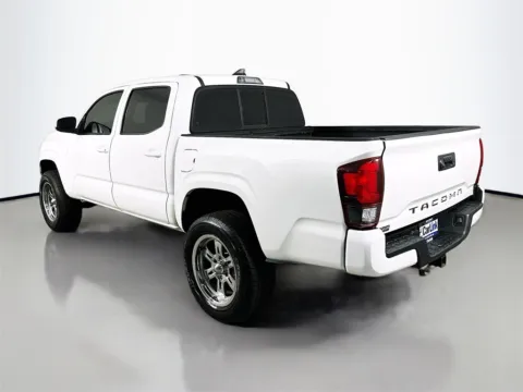 More photos of 2018 Toyota Tacoma SR at CarLink Fort Myers, FL