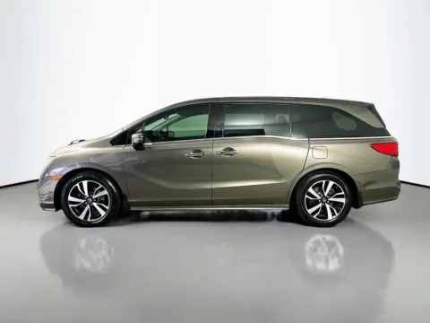 More photos of 2020 Honda Odyssey Elite at CarLink Fort Myers, FL