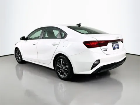 More photos of 2022 Kia Forte LXS at CarLink Fort Myers, FL