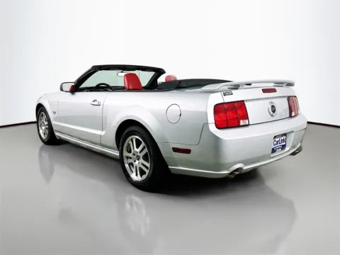 More photos of 2005 Ford Mustang GT Premium at CarLink Fort Myers, FL
