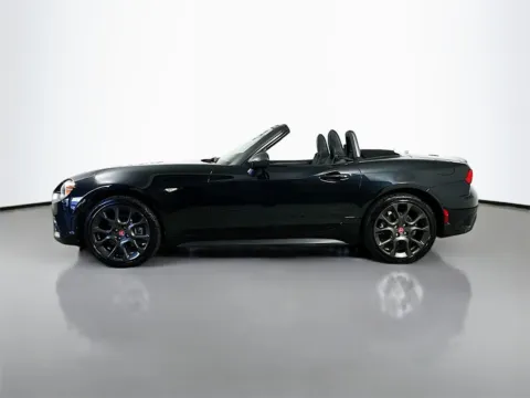 More photos of 2017 Fiat 124 Spider Abarth at CarLink Fort Myers, FL