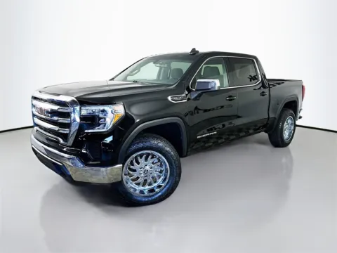 Another view of 2020 GMC Sierra 1500 SLE for sale in Fort Myers, FL at CarLink Fort Myers