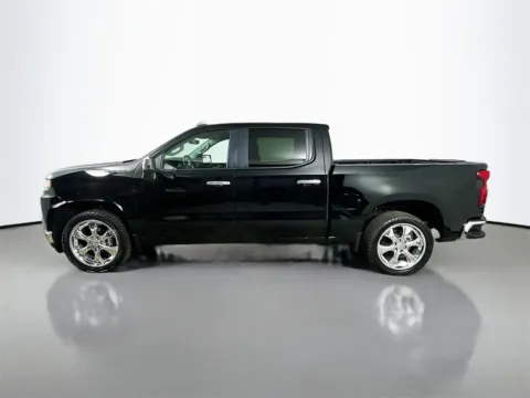 More photos of 2020 Chevrolet Silverado 1500 LT at CarLink Fort Myers, FL