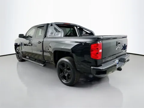 More photos of 2017 Chevrolet Silverado 1500 Custom at CarLink Fort Myers, FL