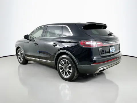 More photos of 2020 Lincoln Nautilus Reserve at CarLink Fort Myers, FL